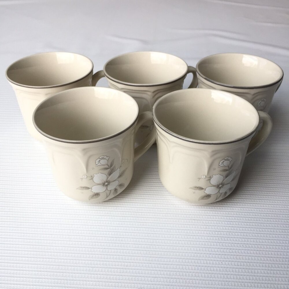 Stoneware Japan Coffee Tea Cup White Flower Floral Beige Vintage MCM Set of 5